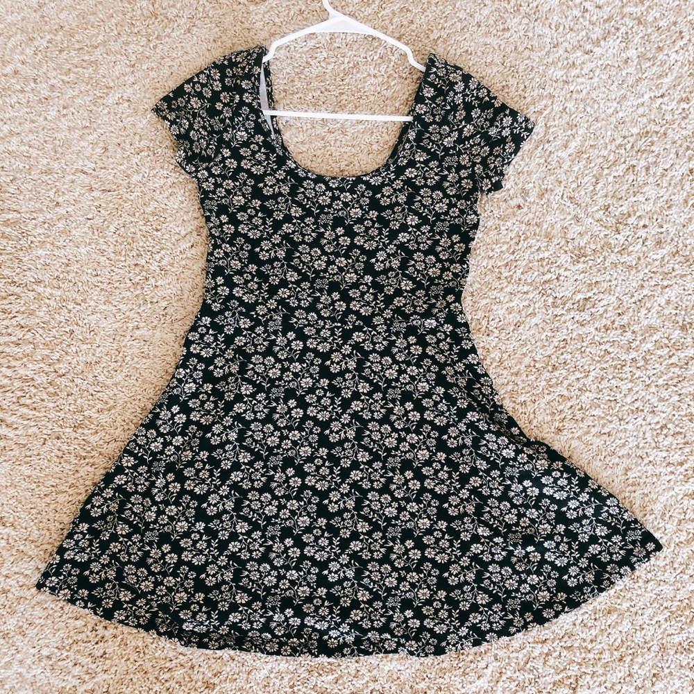 Black Floral Forever 21 Dress